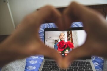 Киянина обікрала дівчина, з якою він познайомився в інтернеті