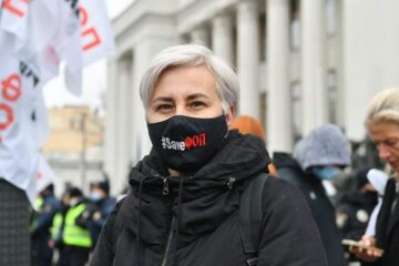 Маніфестанти-підприємці перекрили вулицю Грушевського