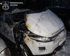 У Києві затримали виконавців замовного підпалу елітних автівок на Печерську