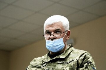 Командувач Повітряних сил звільнений під особисте зобов’язання