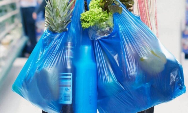 В Україні можуть заборонити пакети з пластику