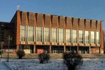 Roshen за 66 мільйонів купила палац культури, щоб переробити у концертний зал
