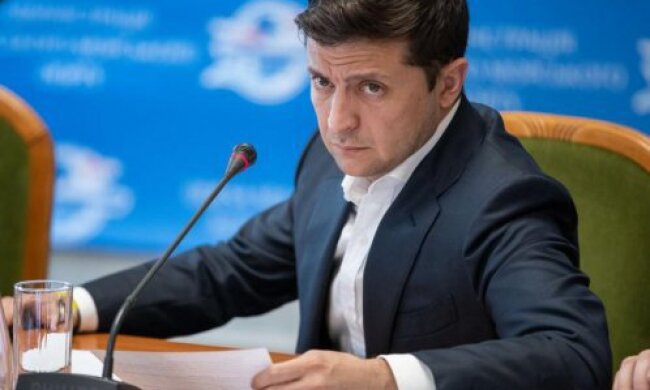 Президент змінив 12 послів