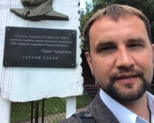 Голова “Слуги народу” не знає законів — В’ятрович про декомунізацію