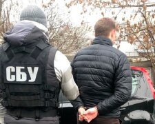 СБУ затримало старшого слідчого поліції Києва на вимаганні хабарів