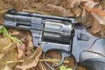У Львові посеред дня жінка вчинила стрілянину з револьверу