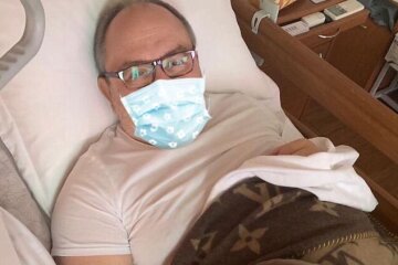 Не в комі, але хворіє важко: в Харкові спростували чутки про Кернеса