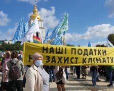У Києві влаштували масштабний кліматичний марш