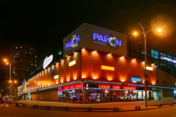 У Києві через “мінування” евакуювали відвідувачів ТРЦ