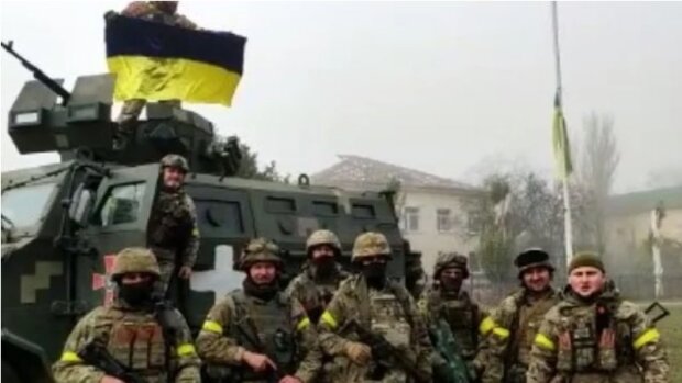 Над Снігурівкою знову замайорів український прапор (відео)