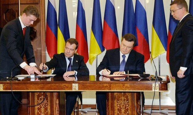 Харківські угоди: ексміністрів Лавриновича та Грищенка оголосили в розшук, їм виставили червоні картки Інтерполу