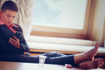 Показали немиті ноги Савченко в Раді