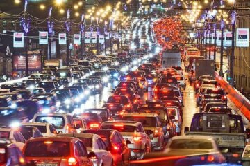 У Києві вдвічі побільшало машин