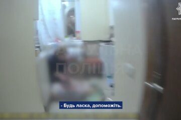 У Києві правоохоронці врятували жінку від самогубства