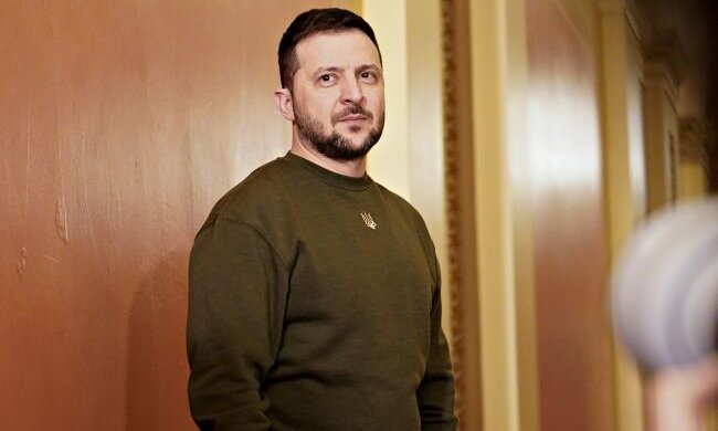 Зеленський прибув в Японію на саміт G7