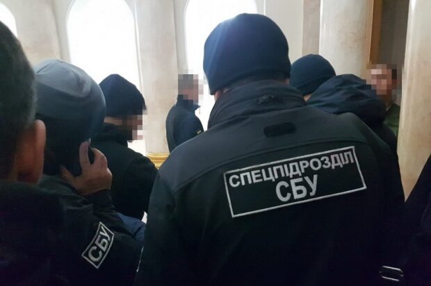 керівникі ГУ Нацполіції Києва кришували борделі