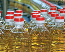 Єврокомісія погодилася заборонити імпорт олії в Польщу з України, транзит – дозволила