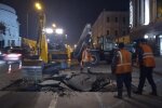 На Володимирській просів асфальт – прорвало трубопровід