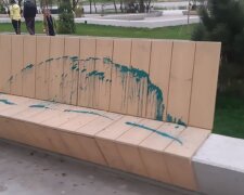Чи варто створювати красу, де цього не цінують: в Києві вандали пошкодили новий фітнес-парк (фото)