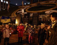 21 листопада ввечері люди зібралися в центрі Києва, щоб згадати початок Революції Гідності