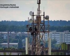 В Ірпені двоє школярів залізли на вежу мобільного зв’язку: на батьків склали адмінпротоколи