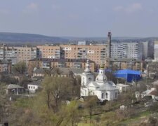 Васильків, де напередодні збили російський Іл-76, залишився під контролем українських військових