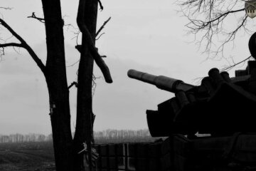 Понад 900 окупантів, літак та десятки техніки: Генштаб назвав втрати Росії