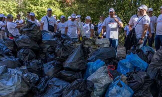 В столиці долучились до Всесвітнього дня прибирання World Cleanup Day