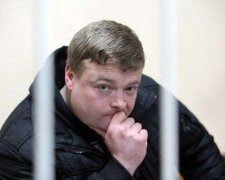 Колишній беркутівець, звинувачений в розстрілах на Майдані, відновлений на службі