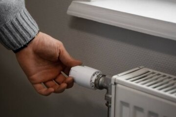 Холод у столиці: 1400 будинків Києва досі без тепла — Зеленський