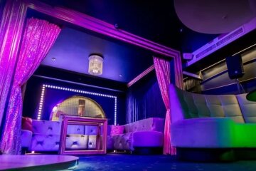 У Києві на місці бомбосховища працює стриптиз-клуб (відео)