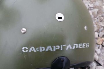 Затриманий під Гостомелем російський диверсант намагався видати себе за українця (відео)