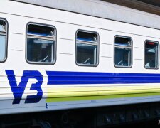 «Укрзалізниця» змінила маршрути у трьох областях через загрози безпеці