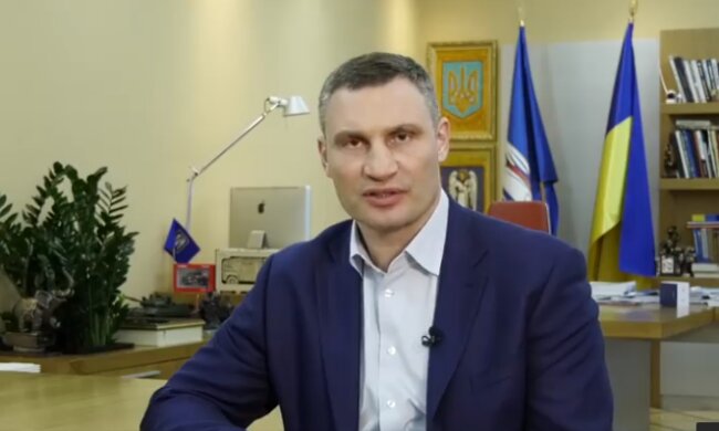 Маски, тести, дезінфекція, карантин: Кличко відповів на найактуальніші питання киян (відео)