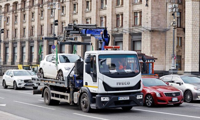 Гаманець на замок: у Києві з 15 квітня суттєво подорожчає евакуація авто