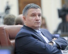 Зеленський запропонував лишити Авакова