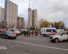 Внаслідок ДТП у Голосіївському районі, 1 людина загинула, 4 госпіталізовані - ДСНС