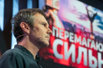 Вчора проходив, сьогодні – ніт. Соціологи не можуть “поділити” Вакарчука