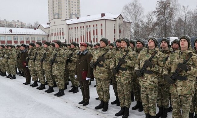 Білоруські війська, перекинуті на кордон з Україною, повертаються в пункт постійної дислокації