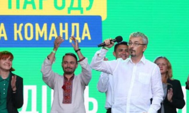 У “Слузі народу” хочуть об’єднати три міністерства