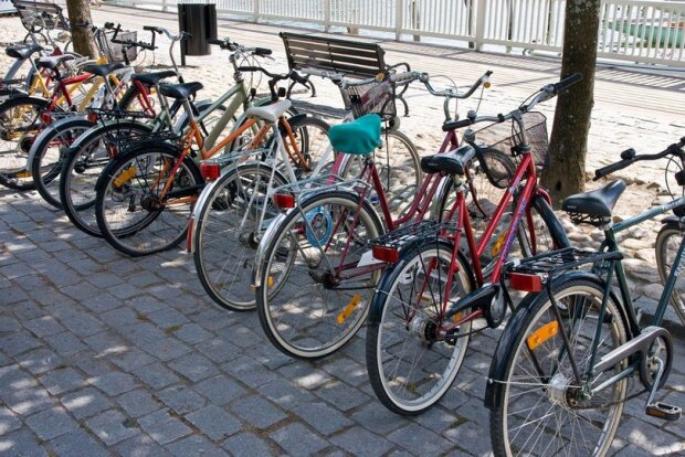 В Києві облаштують 200 нових велопарковок