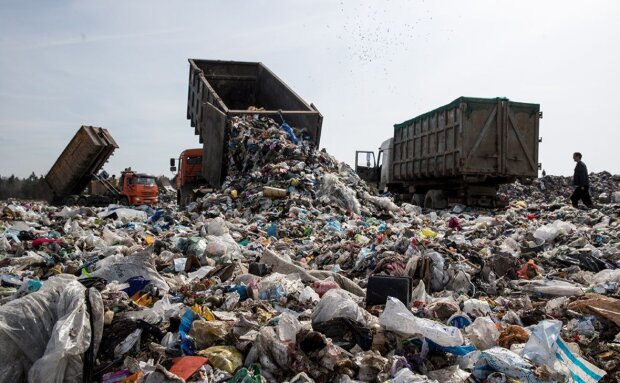 На Київщині знайшли понад пів сотні незаконних сміттєзвалищ