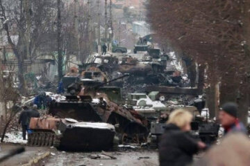 Сталінград для окупантів: у Бучі знищили військову колону російских нацистів