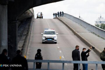 Міст Метро перевіряли через підозру про мінування