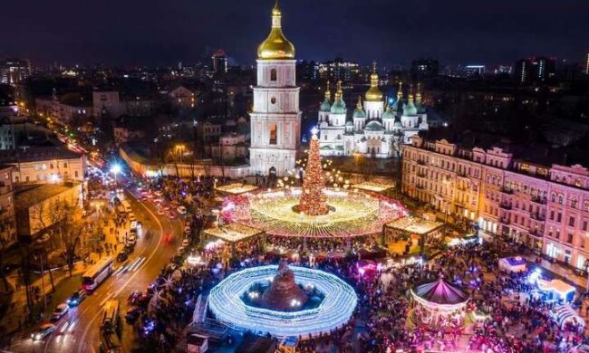 У Києві почався демонтаж новорічних містечок