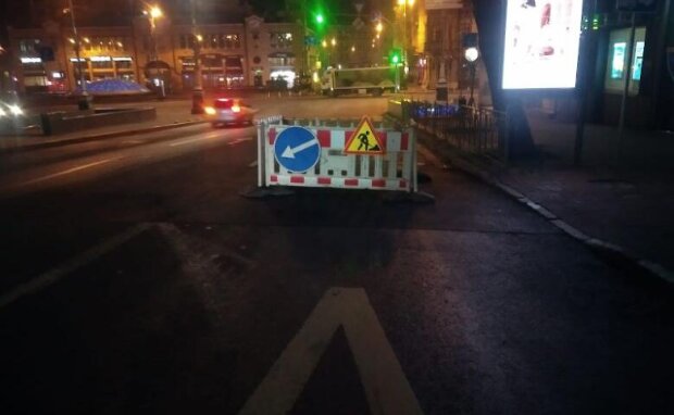 У Києві вдруге за тиждень перекрили бульвар Шевченка – є загроза нового обвалу