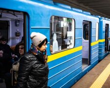 У Києві між станціями метро "Деміївська" і "Теремки" планують запустити човниковий рух