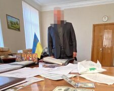 Спіймали на гарячому: на Київщині міського голову затримали на хабарі