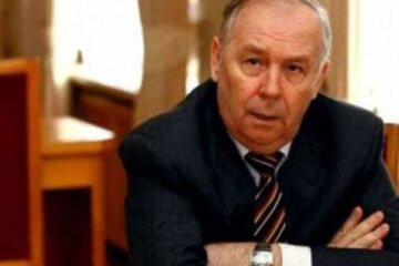 Соратника Януковича позвали на засідання нової Ради