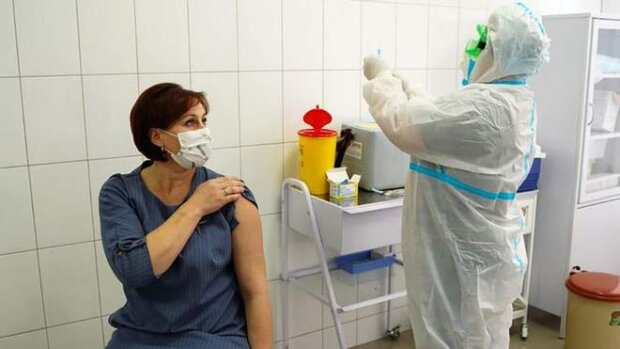 Київ лідирує в Україні по вакцинації